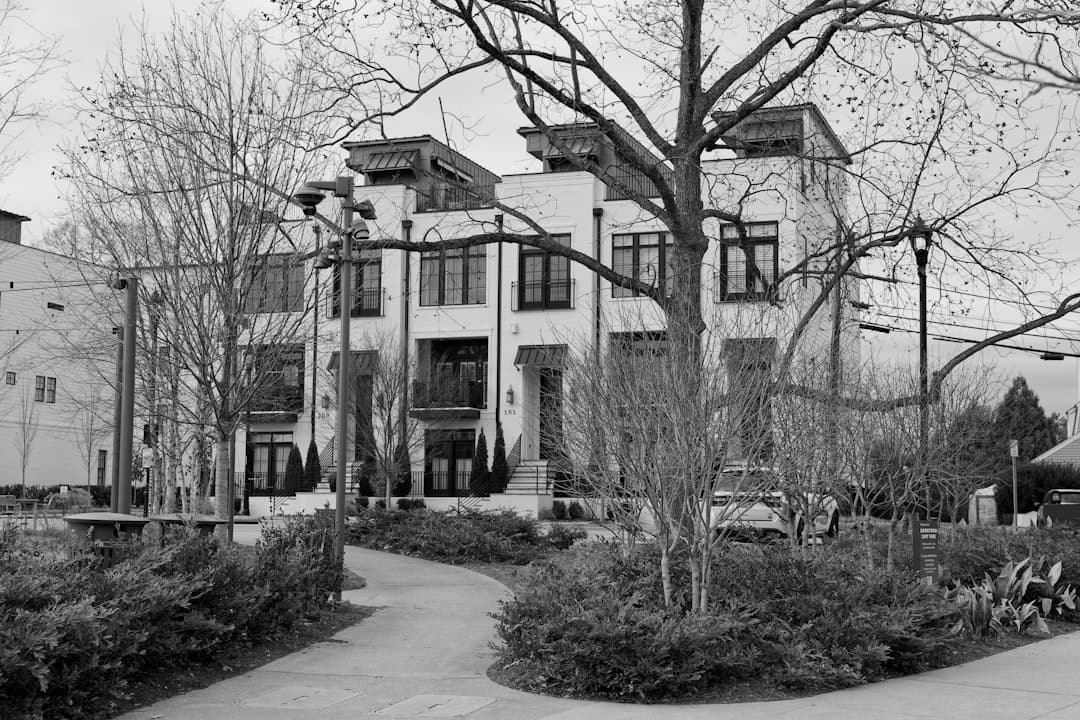 Mua Nhà Phố Thiết Kế Sẵn Ở KDC Hồng Loan Cần Thơ: Lợi Ích Vượt Trội Cho Nhà Đầu Tư & Người Mua Nhà